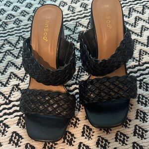BAMBOO Women's Black Woven Heels